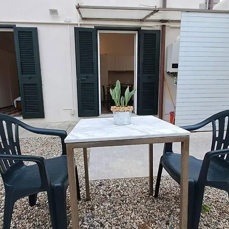 Davantialmare Apartment Livorno