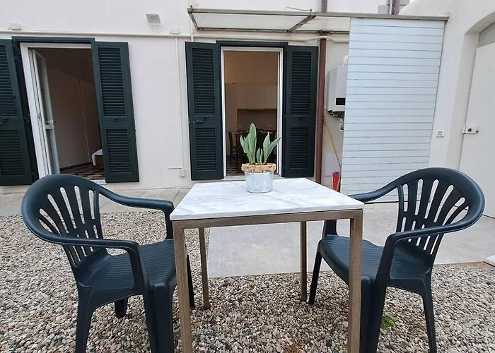 Davantialmare Διαμέρισμα Λιβόρνο